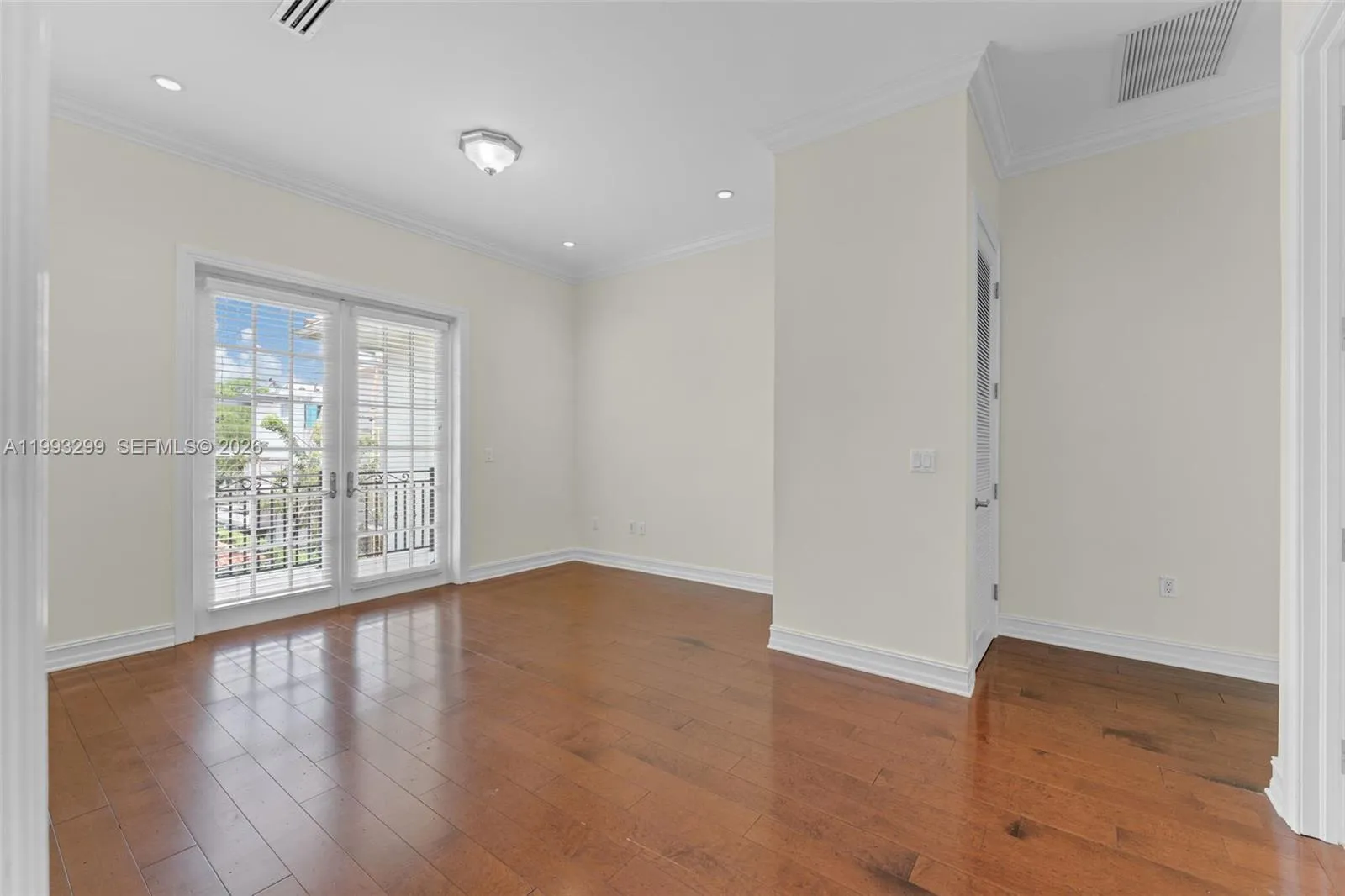 797 Ridgewood Rd ., Key Biscayne, Florida 33149, Key Biscayne, Florida 33149, 6 Bedrooms Bedrooms, ,6 BathroomsBathrooms,Residential Lease,For Rent,797 Ridgewood Rd ., Key Biscayne, Florida 33149,A11993299