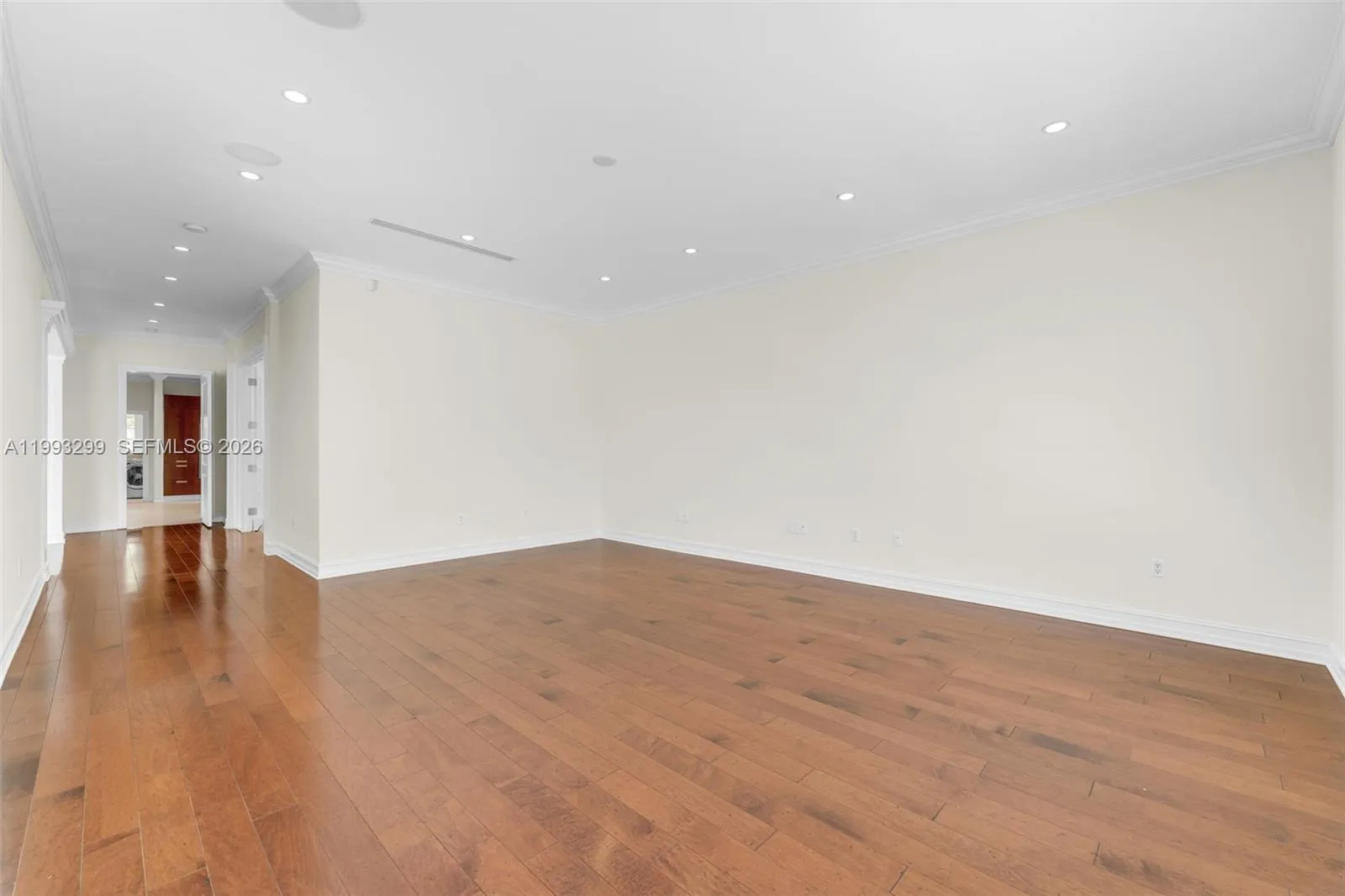 797 Ridgewood Rd ., Key Biscayne, Florida 33149, Key Biscayne, Florida 33149, 6 Bedrooms Bedrooms, ,6 BathroomsBathrooms,Residential Lease,For Rent,797 Ridgewood Rd ., Key Biscayne, Florida 33149,A11993299