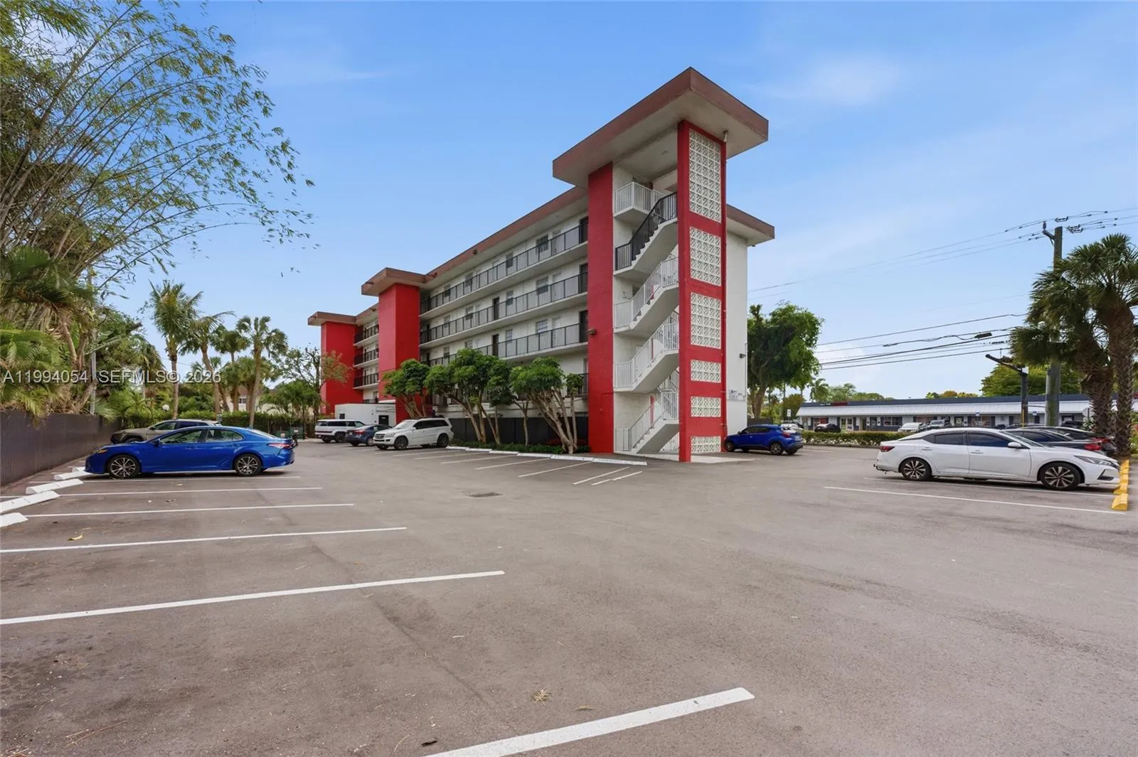 2520 N Andrews Ave 402, Wilton Manors, Florida 333, Wilton Manors, Florida 33311, 2 Bedrooms Bedrooms, ,2 BathroomsBathrooms,Residential Lease,For Rent,2520 N Andrews Ave 402, Wilton Manors, Florida 333,A11994054
