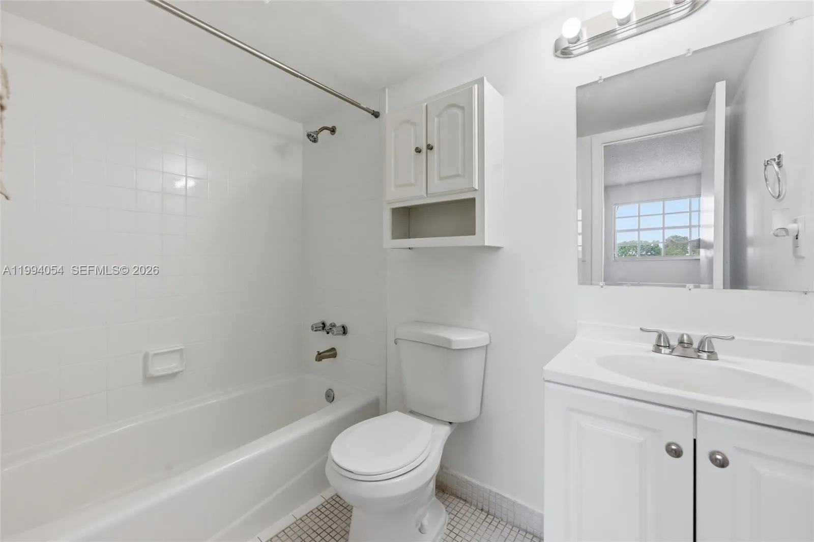 2520 N Andrews Ave 402, Wilton Manors, Florida 333, Wilton Manors, Florida 33311, 2 Bedrooms Bedrooms, ,2 BathroomsBathrooms,Residential Lease,For Rent,2520 N Andrews Ave 402, Wilton Manors, Florida 333,A11994054