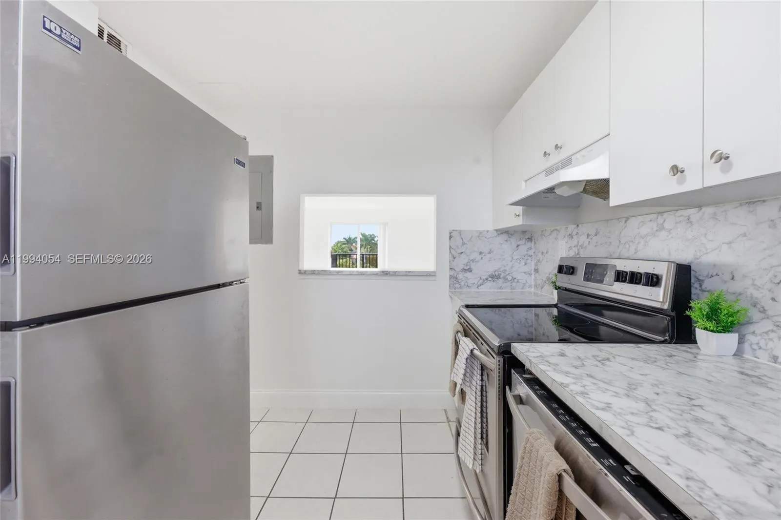 2520 N Andrews Ave 402, Wilton Manors, Florida 333, Wilton Manors, Florida 33311, 2 Bedrooms Bedrooms, ,2 BathroomsBathrooms,Residential Lease,For Rent,2520 N Andrews Ave 402, Wilton Manors, Florida 333,A11994054