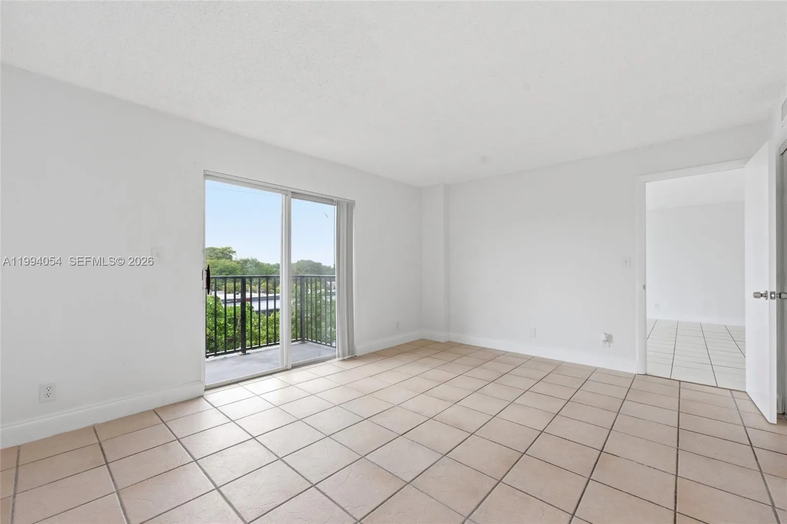 2520 N Andrews Ave 402, Wilton Manors, Florida 333, Wilton Manors, Florida 33311, 2 Bedrooms Bedrooms, ,2 BathroomsBathrooms,Residential Lease,For Rent,2520 N Andrews Ave 402, Wilton Manors, Florida 333,A11994054