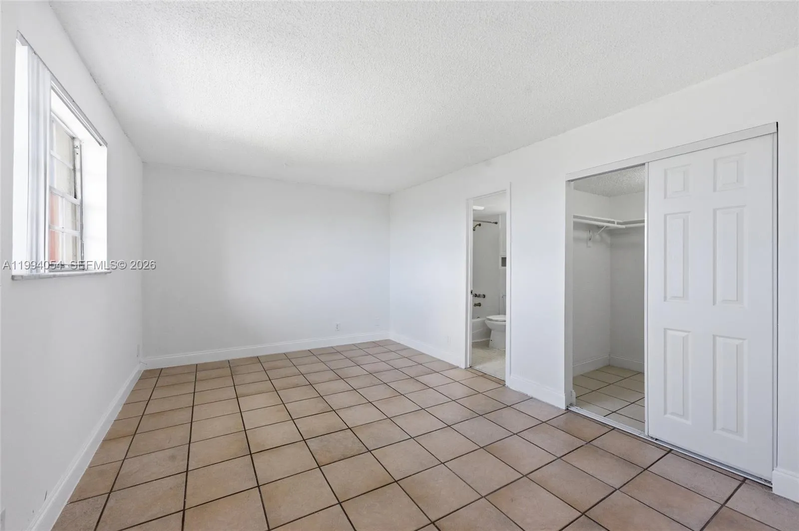 2520 N Andrews Ave 402, Wilton Manors, Florida 333, Wilton Manors, Florida 33311, 2 Bedrooms Bedrooms, ,2 BathroomsBathrooms,Residential Lease,For Rent,2520 N Andrews Ave 402, Wilton Manors, Florida 333,A11994054