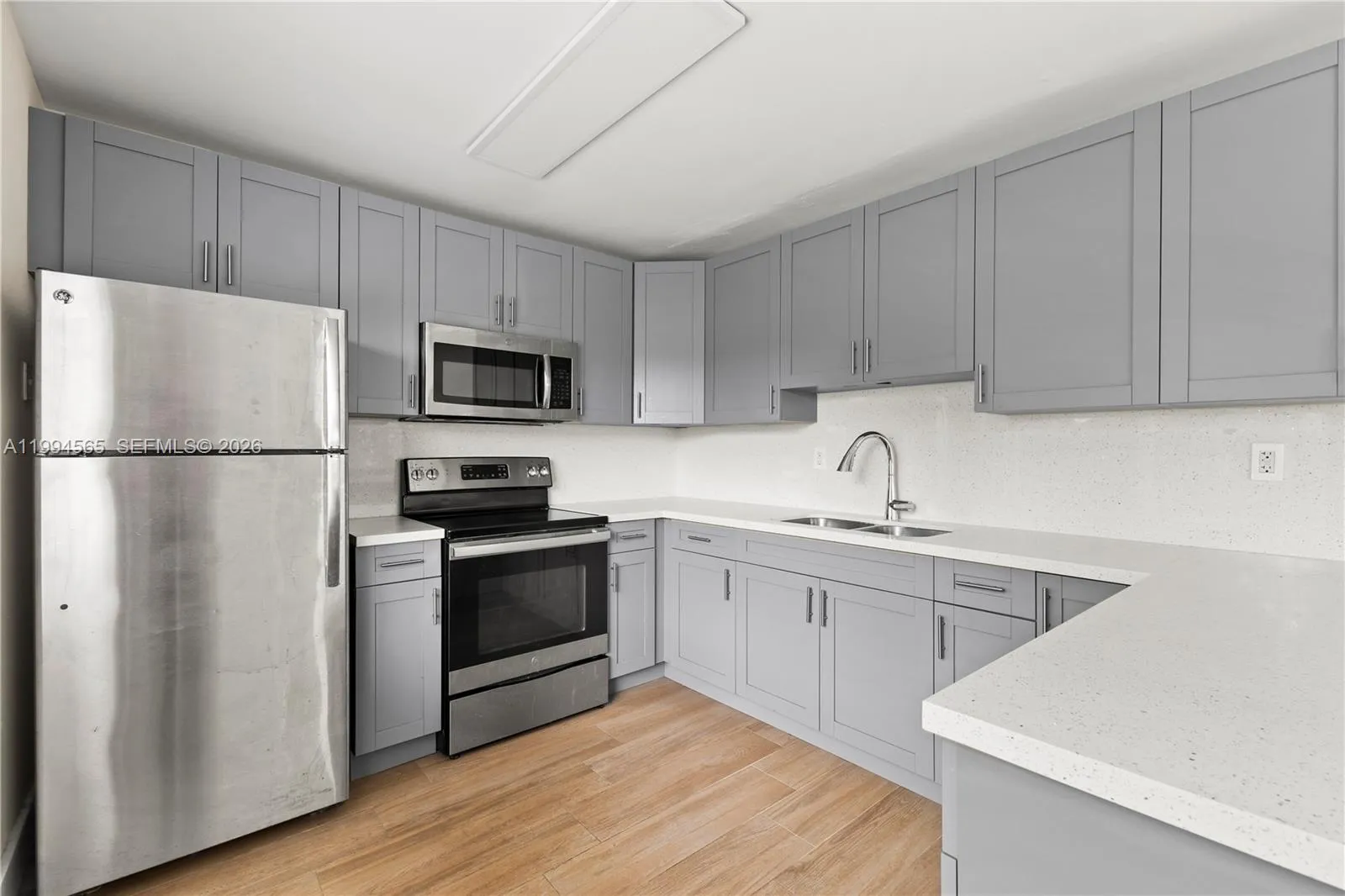 6121 Sw 40th Ct B, Miramar, Florida 33023, Miramar, Florida 33023, 2 Bedrooms Bedrooms, ,2 BathroomsBathrooms,Residential Lease,For Rent,6121 Sw 40th Ct B, Miramar, Florida 33023,A11994565