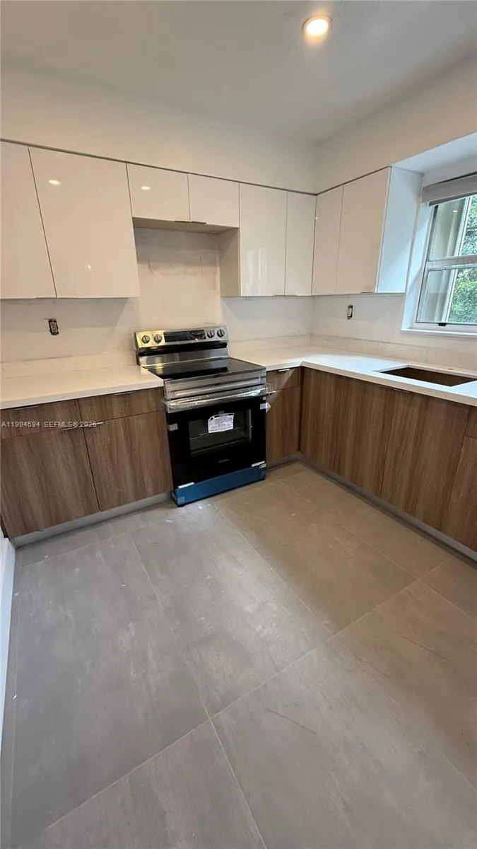 2430 Ne 188th St 2436, Miami, Florida 33180, Miami, Florida 33180, 2 Bedrooms Bedrooms, ,1 BathroomBathrooms,Residential Lease,For Rent,2430 Ne 188th St 2436, Miami, Florida 33180,A11994594
