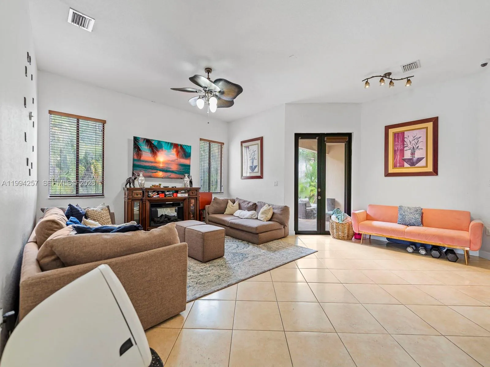 19385 Sw 79th Ct, Cutler Bay, Florida 33157, Cutler Bay, Florida 33157, 5 Bedrooms Bedrooms, ,4 BathroomsBathrooms,Residential,For Sale,19385 Sw 79th Ct, Cutler Bay, Florida 33157,A11994257