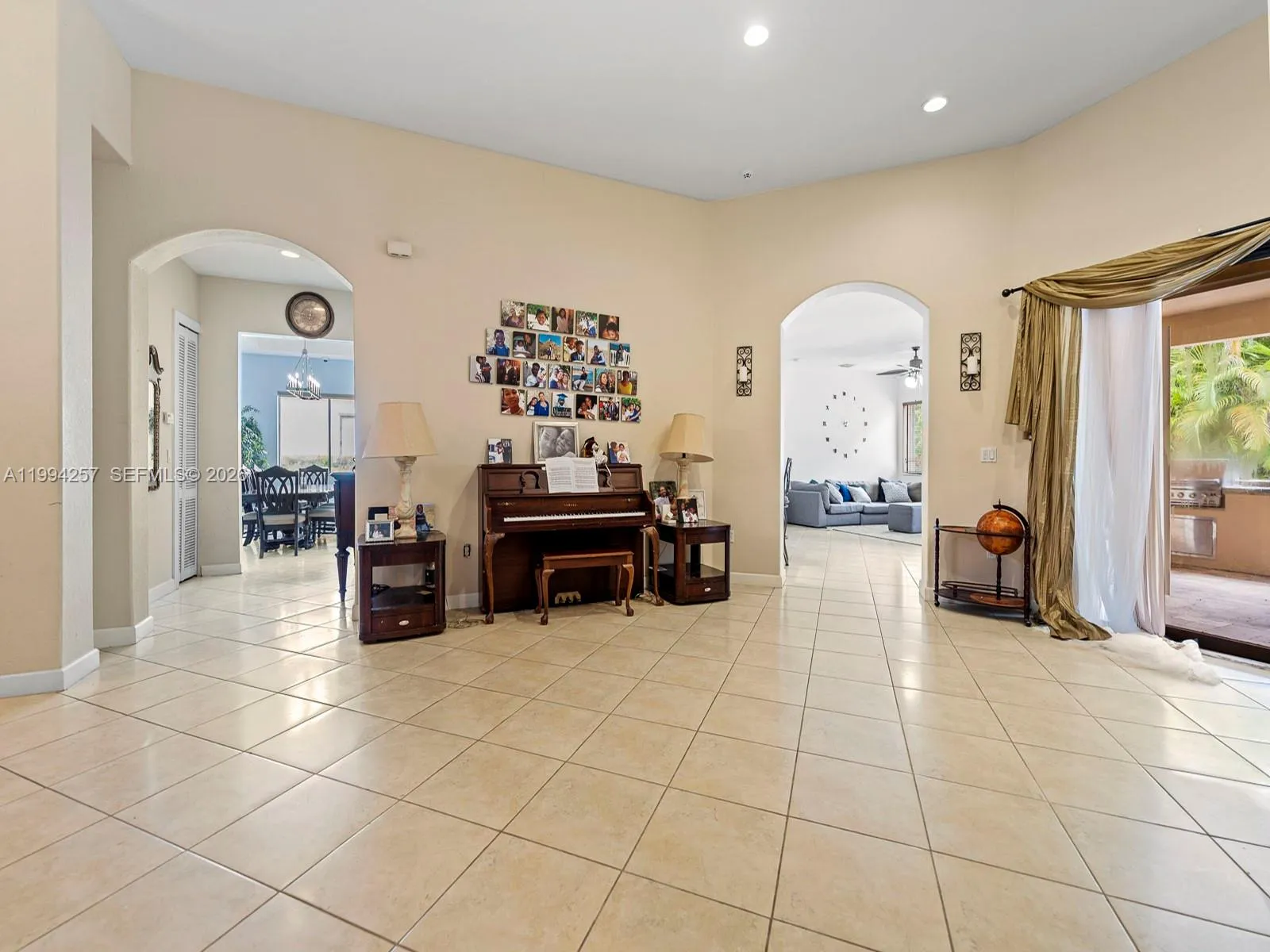 19385 Sw 79th Ct, Cutler Bay, Florida 33157, Cutler Bay, Florida 33157, 5 Bedrooms Bedrooms, ,4 BathroomsBathrooms,Residential,For Sale,19385 Sw 79th Ct, Cutler Bay, Florida 33157,A11994257