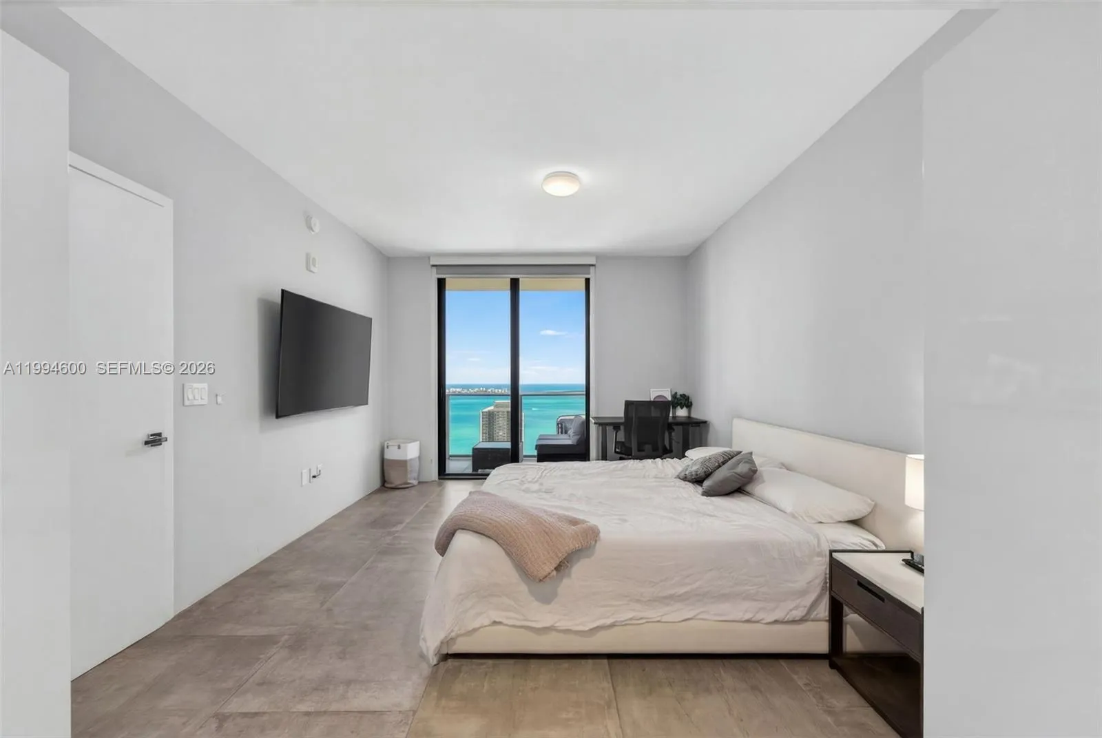 1010 Brickell Av 4203, Miami, Florida 33131, Miami, Florida 33131, 2 Bedrooms Bedrooms, ,3 BathroomsBathrooms,Residential Lease,For Rent,1010 Brickell Av 4203, Miami, Florida 33131,A11994600