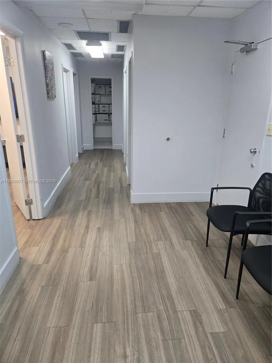 909 N Miami Beach Blvd 202, North Miami Beach, Flo, North Miami Beach, Florida 33162, ,Commercial Sale,For Sale,909 N Miami Beach Blvd 202, North Miami Beach, Flo,A11994607