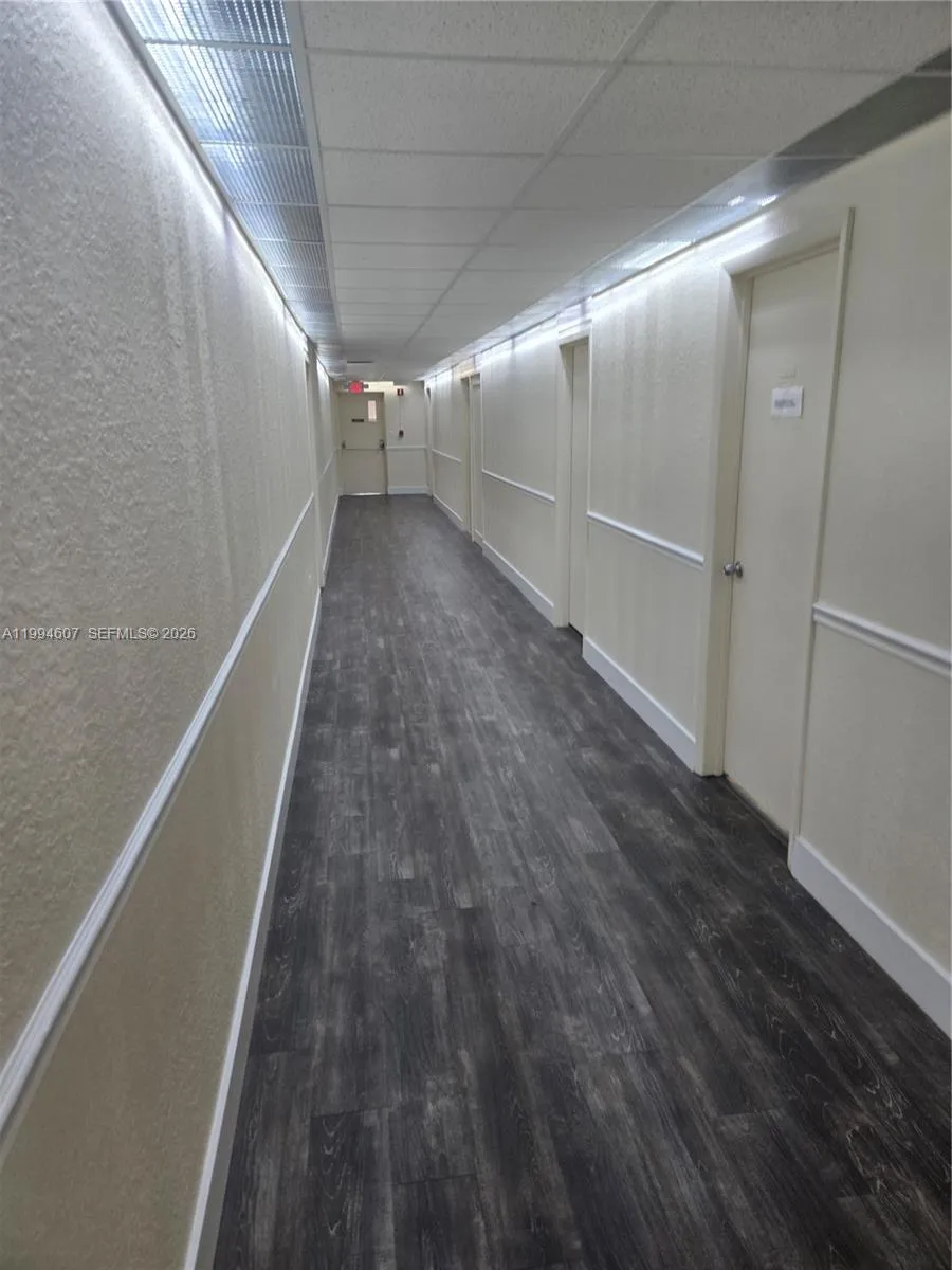909 N Miami Beach Blvd 202, North Miami Beach, Flo, North Miami Beach, Florida 33162, ,Commercial Sale,For Sale,909 N Miami Beach Blvd 202, North Miami Beach, Flo,A11994607