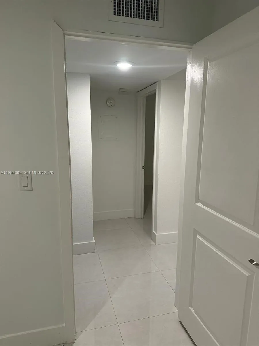 8794 Sw 12th St 108, Miami, Florida 33174, Miami, Florida 33174, 2 Bedrooms Bedrooms, ,1 BathroomBathrooms,Residential Lease,For Rent,8794 Sw 12th St 108, Miami, Florida 33174,A11994609