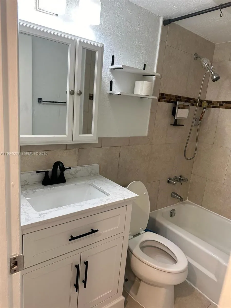 8794 Sw 12th St 108, Miami, Florida 33174, Miami, Florida 33174, 2 Bedrooms Bedrooms, ,1 BathroomBathrooms,Residential Lease,For Rent,8794 Sw 12th St 108, Miami, Florida 33174,A11994609