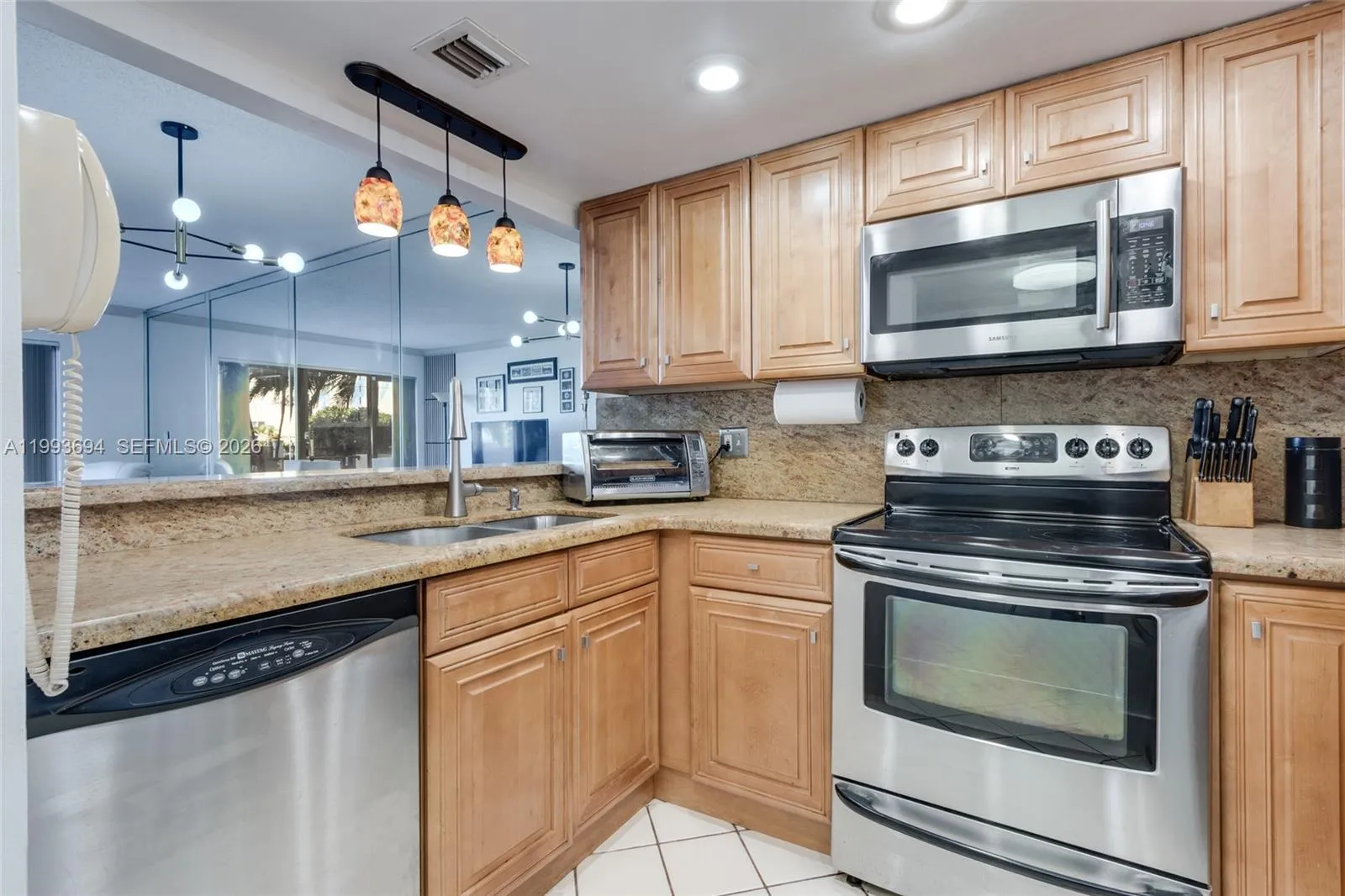 1201 S Ocean Dr 104n, Hollywood, Florida 33019, Hollywood, Florida 33019, 1 Bedroom Bedrooms, ,1 BathroomBathrooms,Residential Lease,For Rent,1201 S Ocean Dr 104n, Hollywood, Florida 33019,A11993694