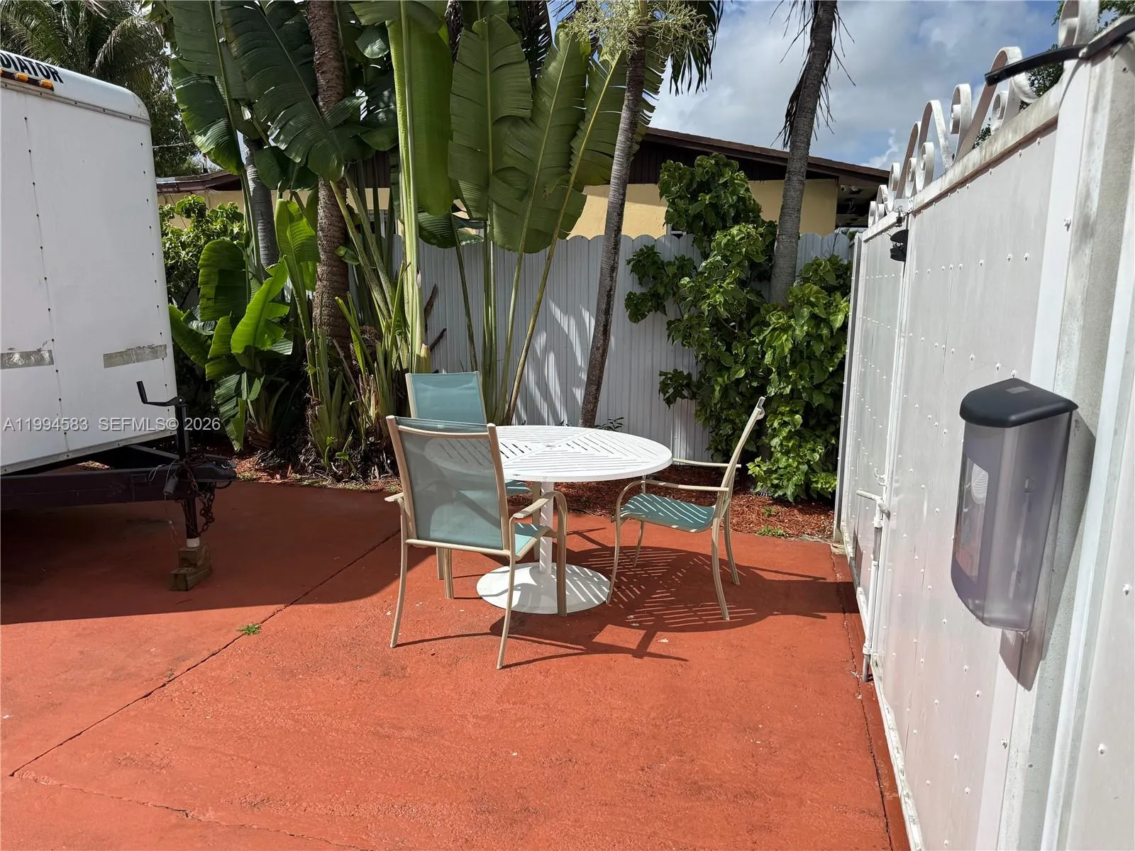 1230 North Dr Studio, Miami, Florida 33179, Miami, Florida 33179, 1 Bedroom Bedrooms, ,1 BathroomBathrooms,Residential Lease,For Rent,1230 North Dr Studio, Miami, Florida 33179,A11994583