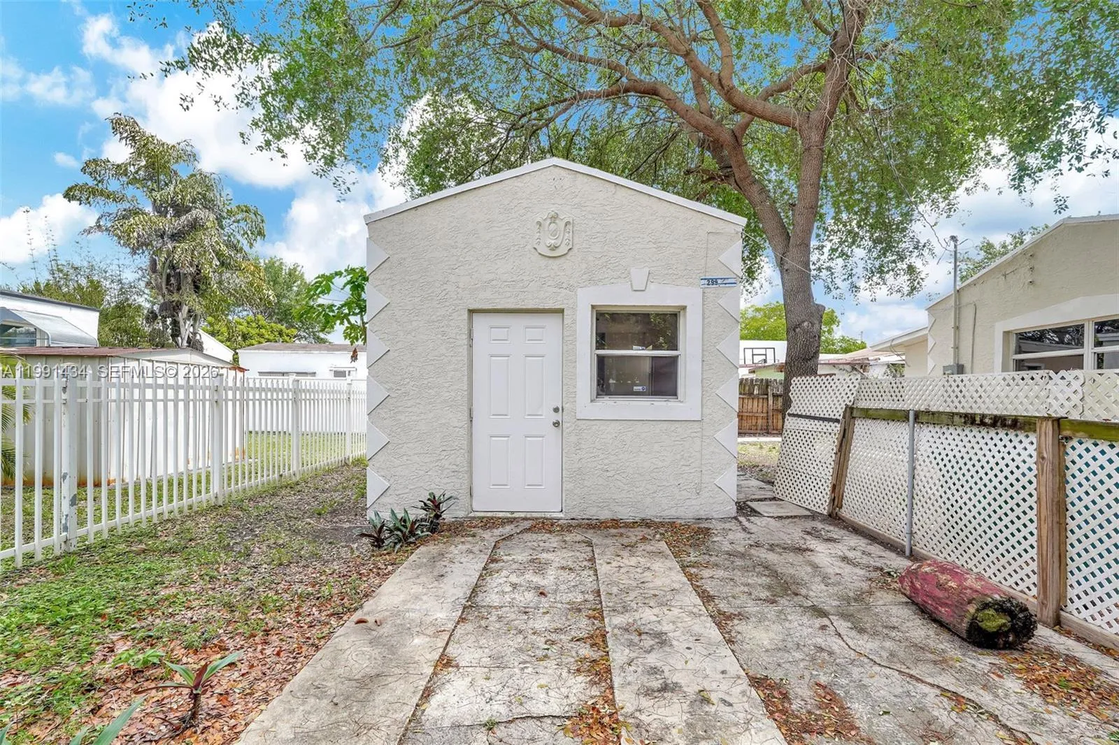 299 Nw 43rd St 1, Miami, Florida 33127, Miami, Florida 33127, ,1 BathroomBathrooms,Residential Lease,For Rent,299 Nw 43rd St 1, Miami, Florida 33127,A11991434