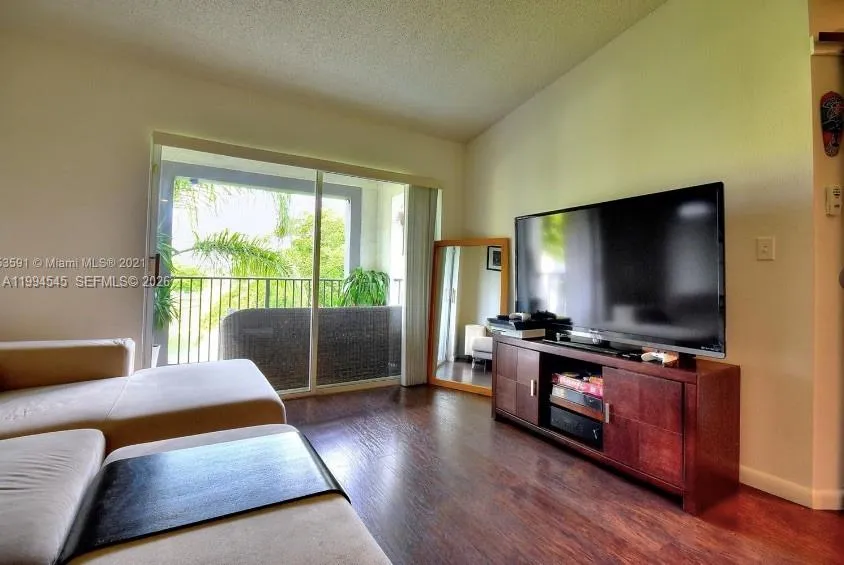 4440 Nw 107th Ave 306-7, Doral, Florida 33178, Doral, Florida 33178, 2 Bedrooms Bedrooms, ,1 BathroomBathrooms,Residential Lease,For Rent,4440 Nw 107th Ave 306-7, Doral, Florida 33178,A11994545