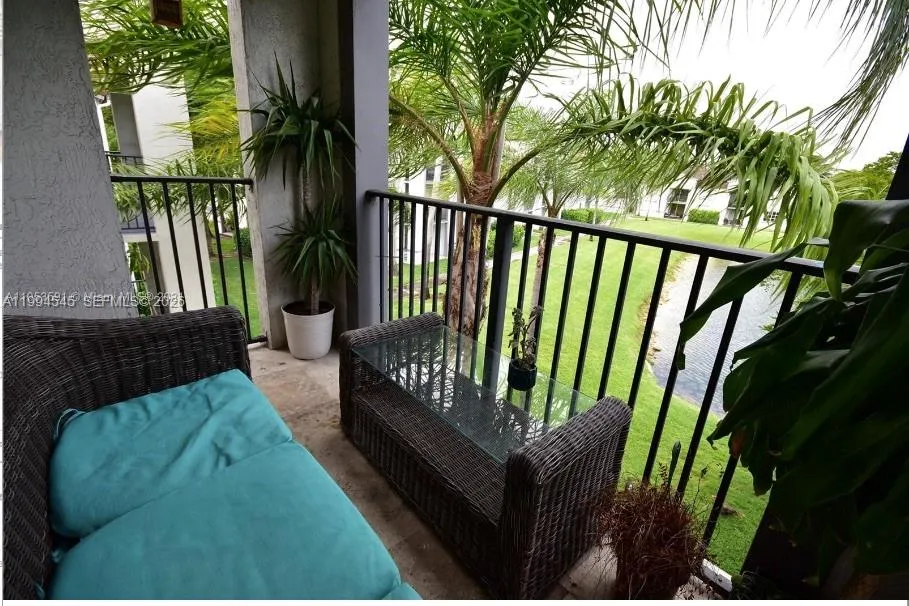 4440 Nw 107th Ave 306-7, Doral, Florida 33178, Doral, Florida 33178, 2 Bedrooms Bedrooms, ,1 BathroomBathrooms,Residential Lease,For Rent,4440 Nw 107th Ave 306-7, Doral, Florida 33178,A11994545