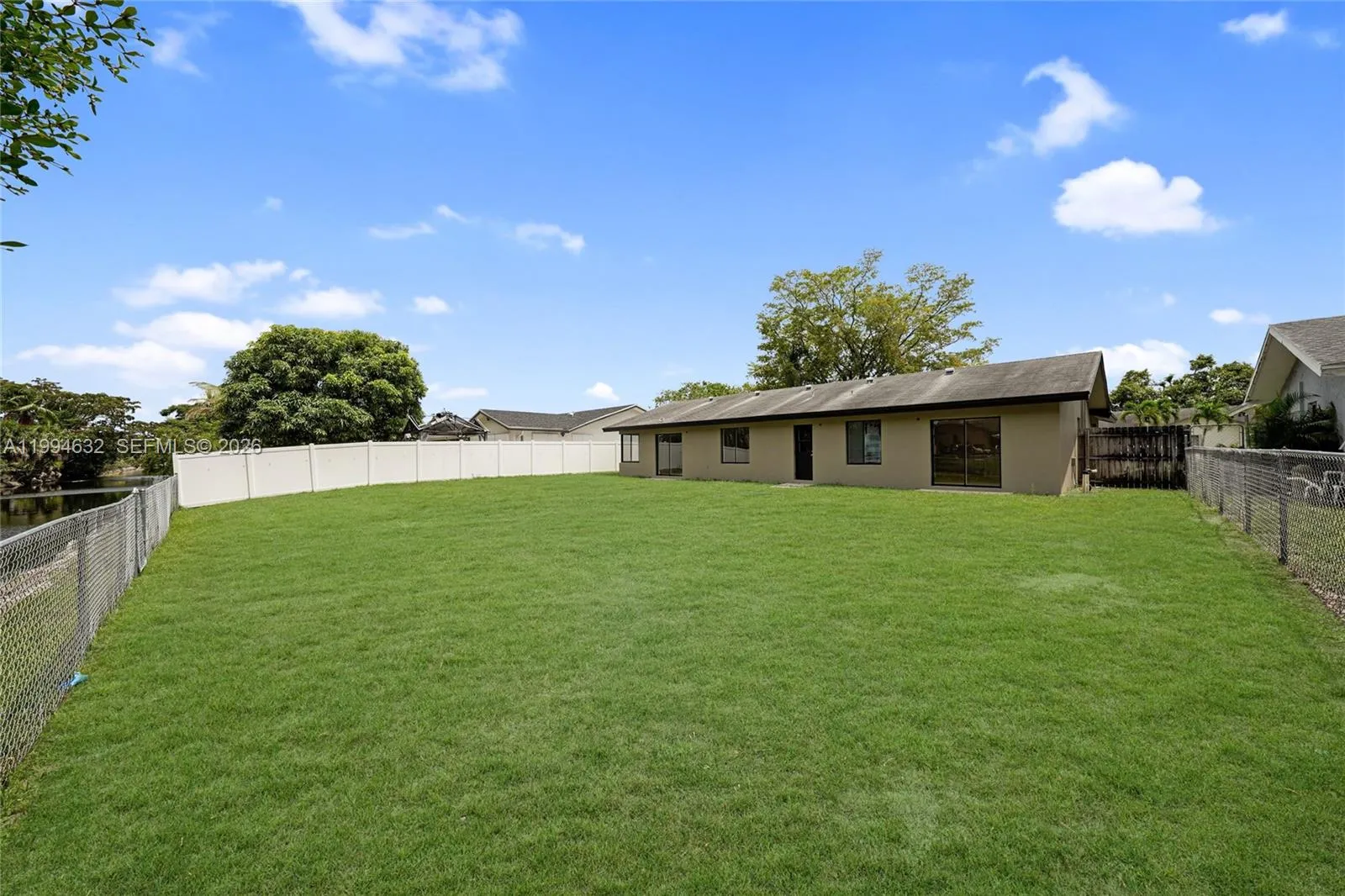 7201 Nw 46th Ct 7201, Lauderhill, Florida 33319, Lauderhill, Florida 33319, 4 Bedrooms Bedrooms, ,2 BathroomsBathrooms,Residential Lease,For Rent,7201 Nw 46th Ct 7201, Lauderhill, Florida 33319,A11994632