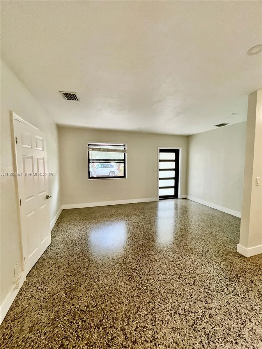 200 Frow Ave 0, Coral Gables, Florida 33133, Coral Gables, Florida 33133, 3 Bedrooms Bedrooms, ,2 BathroomsBathrooms,Residential Lease,For Rent,200 Frow Ave 0, Coral Gables, Florida 33133,A11993054