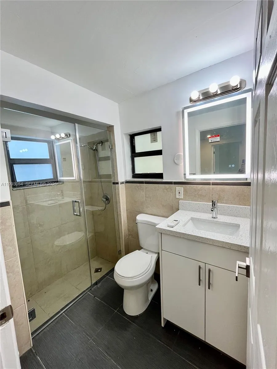 200 Frow Ave 0, Coral Gables, Florida 33133, Coral Gables, Florida 33133, 3 Bedrooms Bedrooms, ,2 BathroomsBathrooms,Residential Lease,For Rent,200 Frow Ave 0, Coral Gables, Florida 33133,A11993054