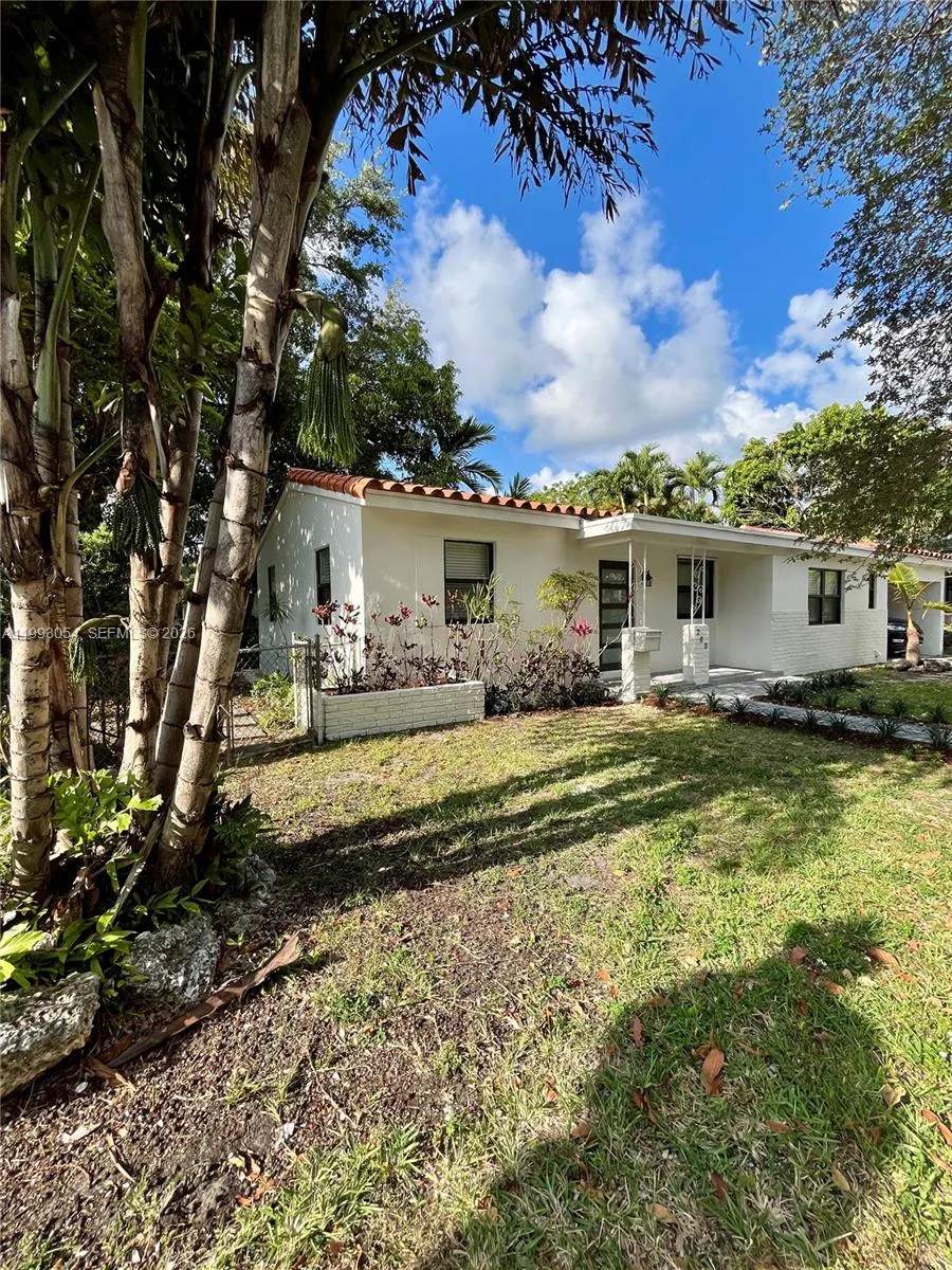 200 Frow Ave 0, Coral Gables, Florida 33133, Coral Gables, Florida 33133, 3 Bedrooms Bedrooms, ,2 BathroomsBathrooms,Residential Lease,For Rent,200 Frow Ave 0, Coral Gables, Florida 33133,A11993054