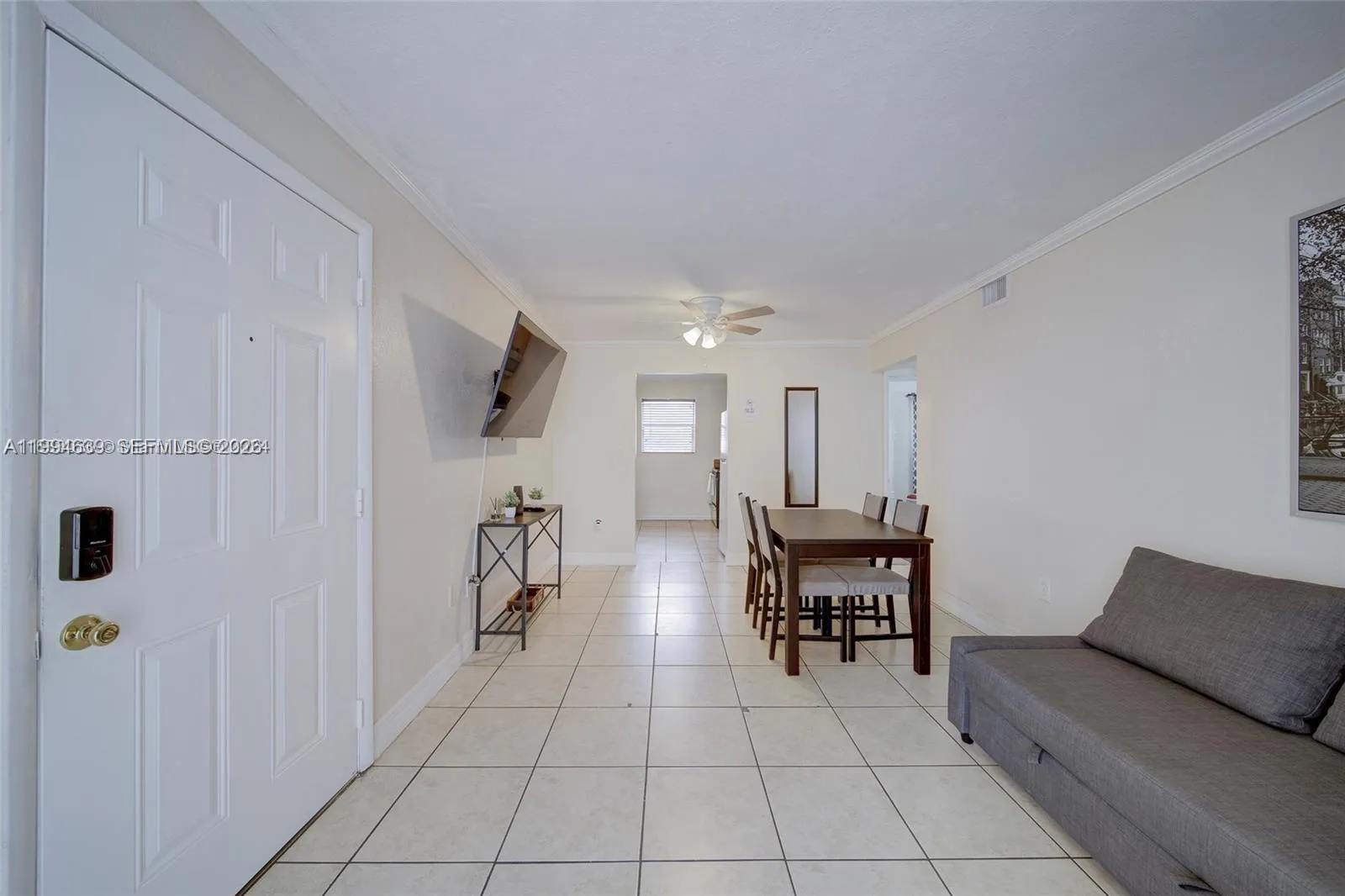 427 Sw 6th St 4, Miami, Florida 33130, Miami, Florida 33130, 2 Bedrooms Bedrooms, ,1 BathroomBathrooms,Residential Lease,For Rent,427 Sw 6th St 4, Miami, Florida 33130,A11994639
