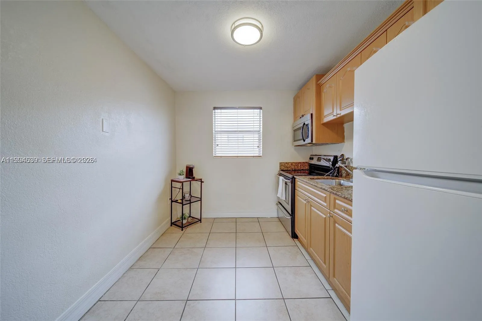427 Sw 6th St 4, Miami, Florida 33130, Miami, Florida 33130, 2 Bedrooms Bedrooms, ,1 BathroomBathrooms,Residential Lease,For Rent,427 Sw 6th St 4, Miami, Florida 33130,A11994639