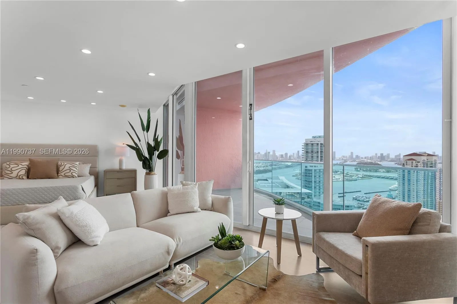 300 S Pointe Dr 3405, Miami Beach, Florida 33139, Miami Beach, Florida 33139, 4 Bedrooms Bedrooms, ,3 BathroomsBathrooms,Residential,For Sale,300 S Pointe Dr 3405, Miami Beach, Florida 33139,A11990737