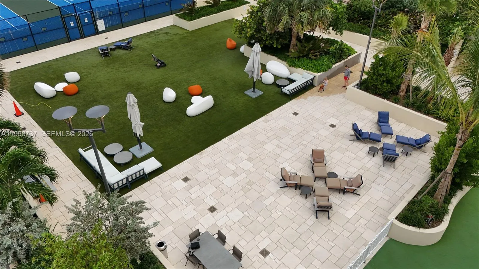 300 S Pointe Dr 3405, Miami Beach, Florida 33139, Miami Beach, Florida 33139, 4 Bedrooms Bedrooms, ,3 BathroomsBathrooms,Residential,For Sale,300 S Pointe Dr 3405, Miami Beach, Florida 33139,A11990737