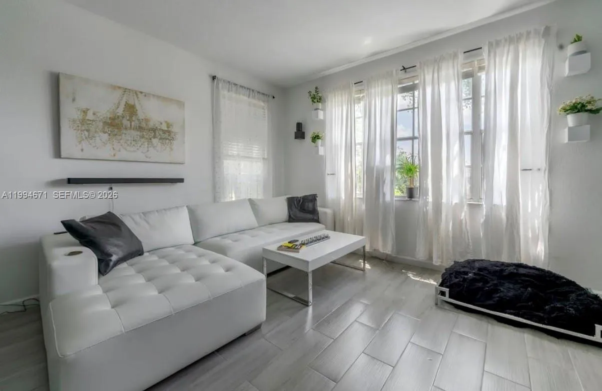 705 Sw 148th Ave 202, Sunrise, Florida 33325, Sunrise, Florida 33325, 3 Bedrooms Bedrooms, ,3 BathroomsBathrooms,Residential,For Sale,705 Sw 148th Ave 202, Sunrise, Florida 33325,A11994671