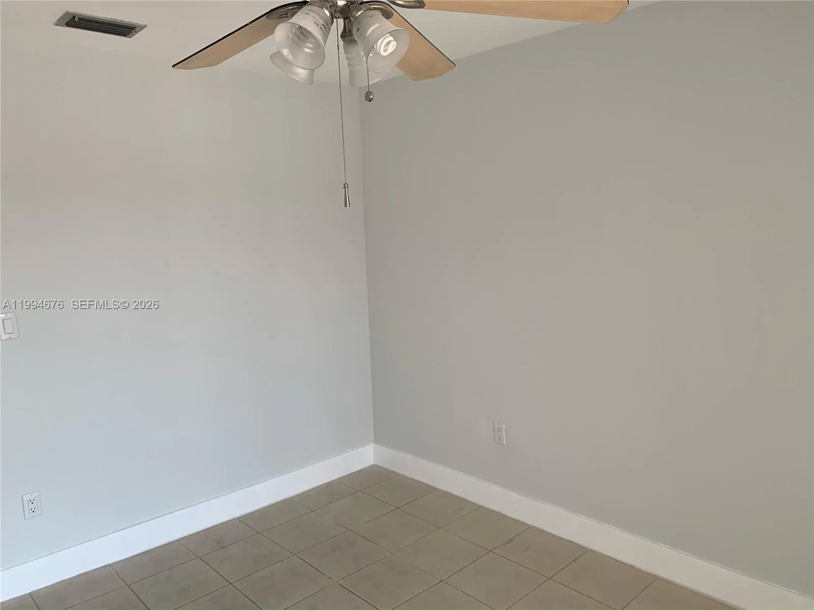 5420 W 26th Ave B-9, Hialeah, Florida 33016, Hialeah, Florida 33016, 2 Bedrooms Bedrooms, ,1 BathroomBathrooms,Residential Lease,For Rent,5420 W 26th Ave B-9, Hialeah, Florida 33016,A11994676