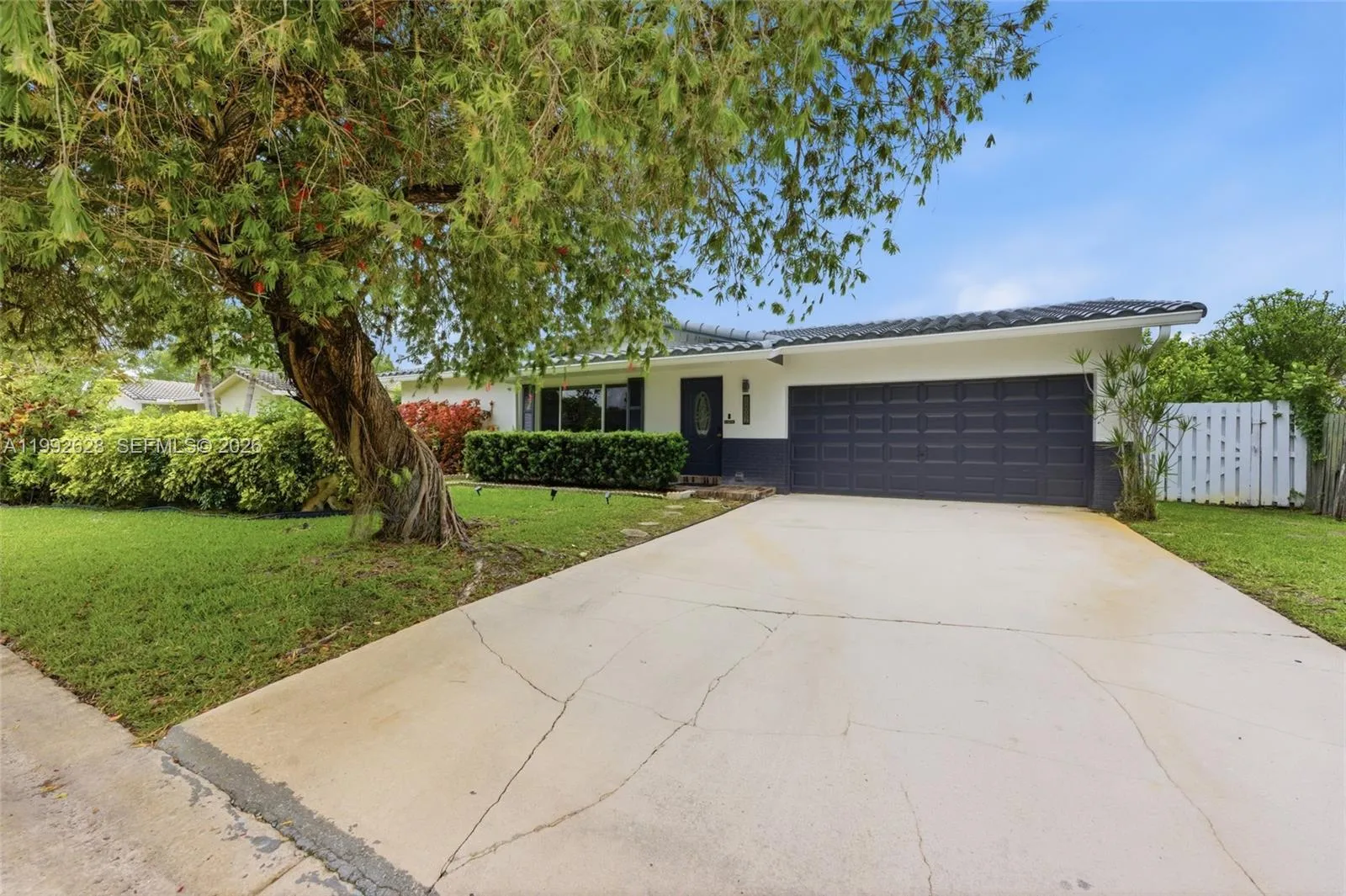 12002 Nw 27th Dr 12002, Coral Springs, Florida 330, Coral Springs, Florida 33065, 5 Bedrooms Bedrooms, ,3 BathroomsBathrooms,Residential Lease,For Rent,12002 Nw 27th Dr 12002, Coral Springs, Florida 330,A11992628 12002 Nw 27th Dr 12002, Coral Springs, Florida 330, Coral Springs, Florida 33065, 5 Bedrooms Bedrooms, ,3 BathroomsBathrooms,Residential Lease,For Rent,12002 Nw 27th Dr 12002, Coral Springs, Florida 330,A11992628