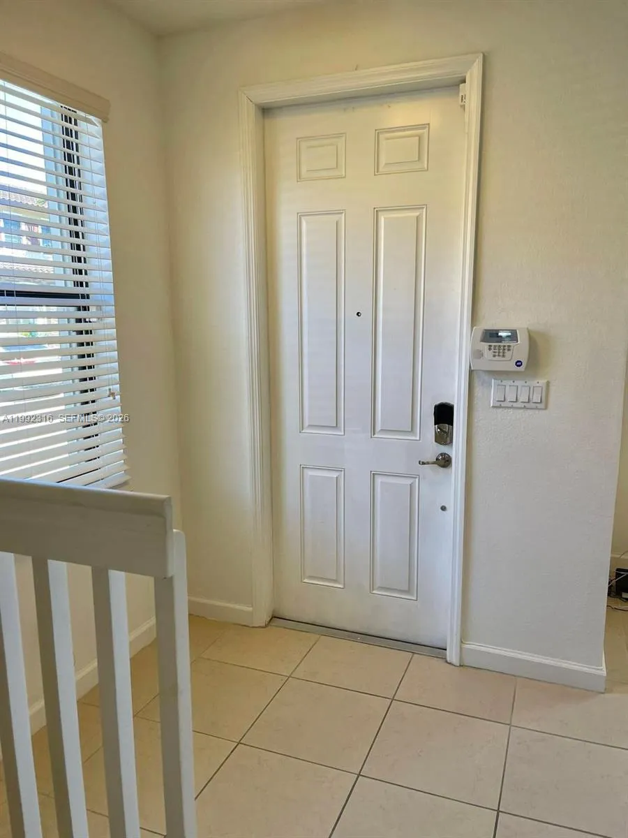 8952 W 35th Ln, Hialeah, Florida 33018, Hialeah, Florida 33018, 3 Bedrooms Bedrooms, ,2 BathroomsBathrooms,Residential Lease,For Rent,8952 W 35th Ln, Hialeah, Florida 33018,A11992316