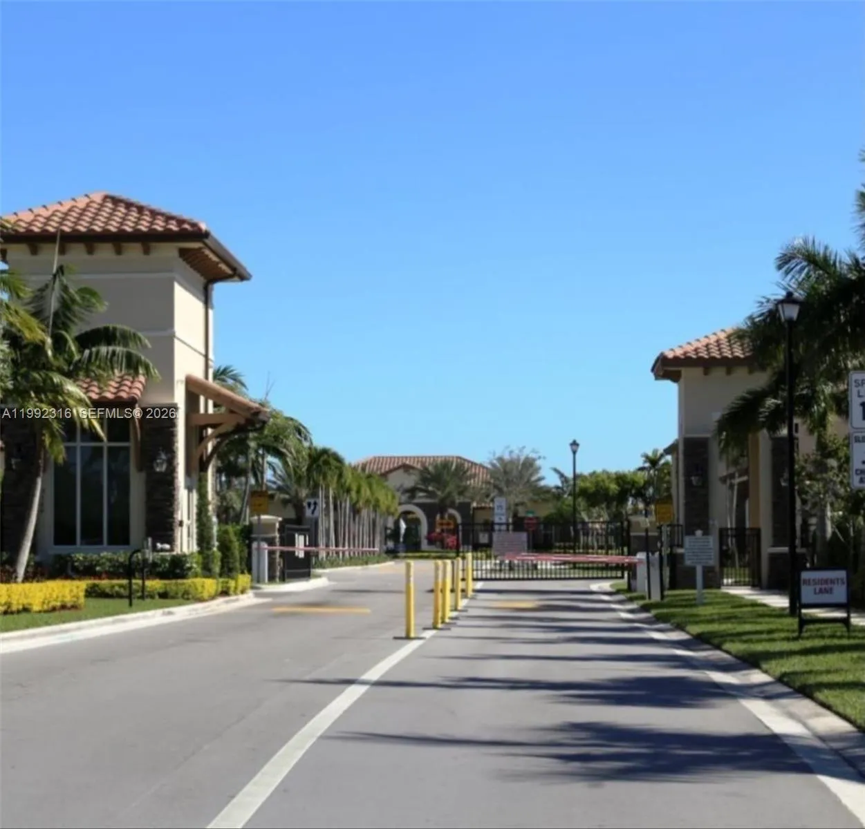 8952 W 35th Ln, Hialeah, Florida 33018, Hialeah, Florida 33018, 3 Bedrooms Bedrooms, ,2 BathroomsBathrooms,Residential Lease,For Rent,8952 W 35th Ln, Hialeah, Florida 33018,A11992316