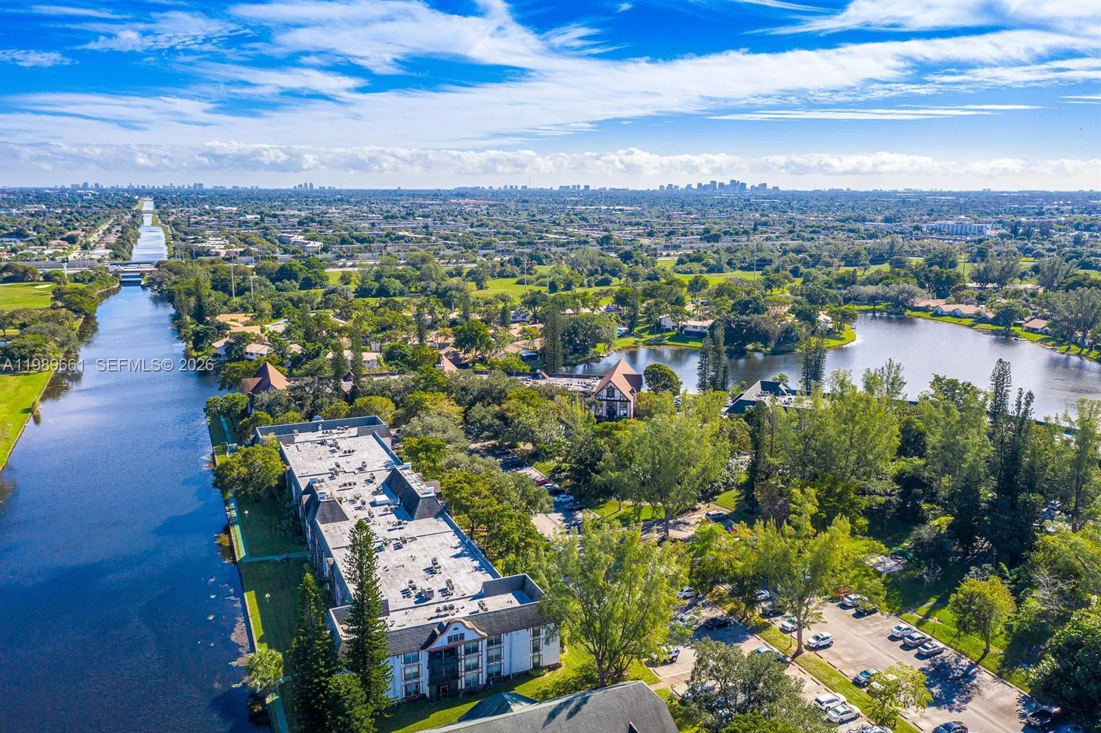 3740 Inverrary Dr 1t, Lauderhill, Florida 33319, Lauderhill, Florida 33319, 3 Bedrooms Bedrooms, ,2 BathroomsBathrooms,Residential,For Sale,3740 Inverrary Dr 1t, Lauderhill, Florida 33319,A11989661