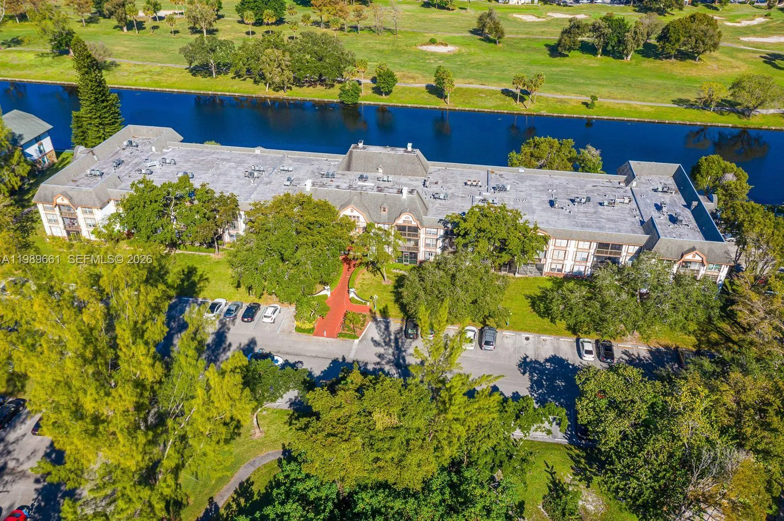 3740 Inverrary Dr 1t, Lauderhill, Florida 33319, Lauderhill, Florida 33319, 3 Bedrooms Bedrooms, ,2 BathroomsBathrooms,Residential,For Sale,3740 Inverrary Dr 1t, Lauderhill, Florida 33319,A11989661