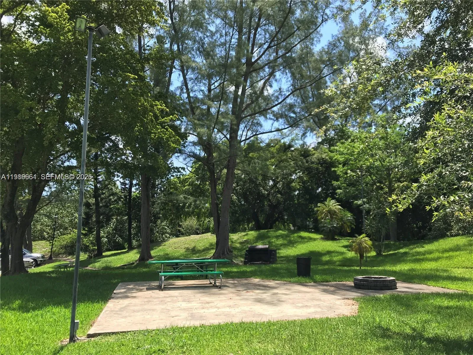 3740 Inverrary Dr 1t, Lauderhill, Florida 33319, Lauderhill, Florida 33319, 3 Bedrooms Bedrooms, ,2 BathroomsBathrooms,Residential,For Sale,3740 Inverrary Dr 1t, Lauderhill, Florida 33319,A11989661