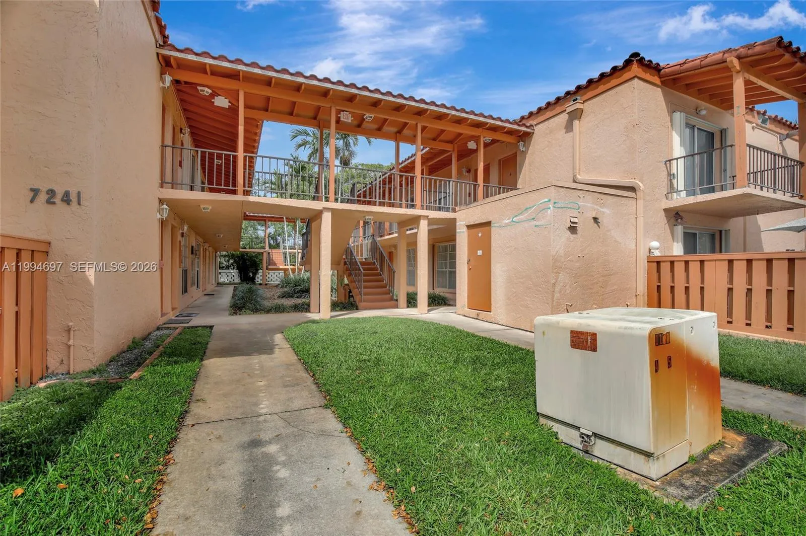 7241 Miami Lakes Dr D14, Miami Lakes, Florida 3301, Miami Lakes, Florida 33014, 1 Bedroom Bedrooms, ,1 BathroomBathrooms,Residential Lease,For Rent,7241 Miami Lakes Dr D14, Miami Lakes, Florida 3301,A11994697