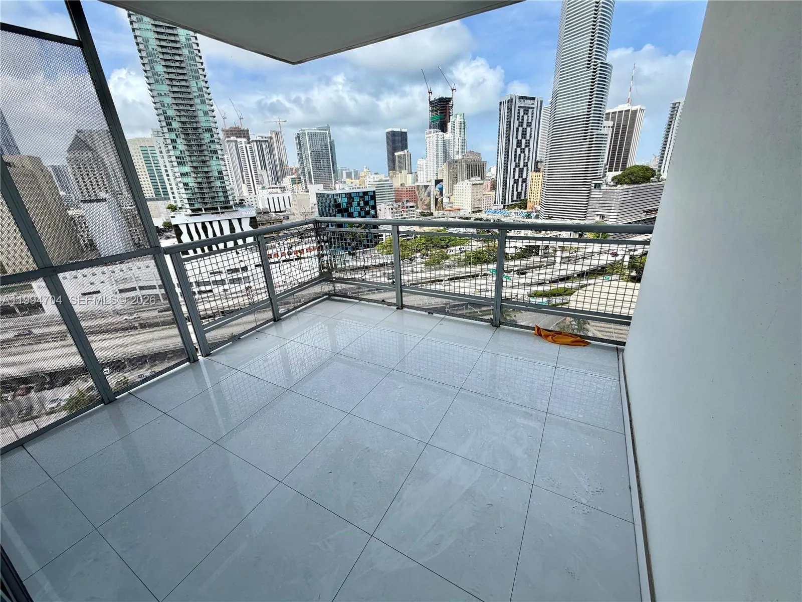 350 S Miami Ave 1907, Miami, Florida 33130, Miami, Florida 33130, 1 Bedroom Bedrooms, ,1 BathroomBathrooms,Residential Lease,For Rent,350 S Miami Ave 1907, Miami, Florida 33130,A11994704