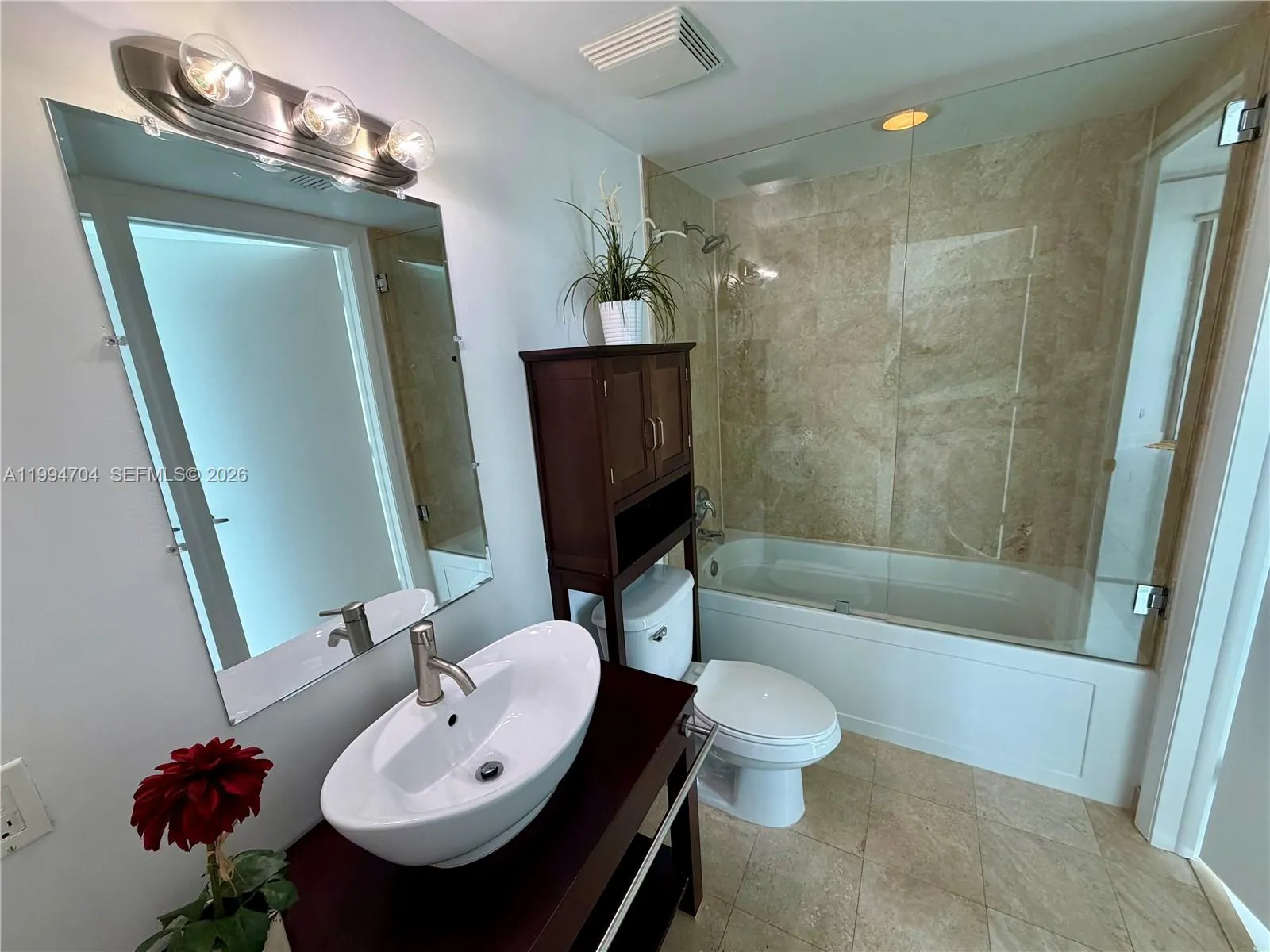 350 S Miami Ave 1907, Miami, Florida 33130, Miami, Florida 33130, 1 Bedroom Bedrooms, ,1 BathroomBathrooms,Residential Lease,For Rent,350 S Miami Ave 1907, Miami, Florida 33130,A11994704