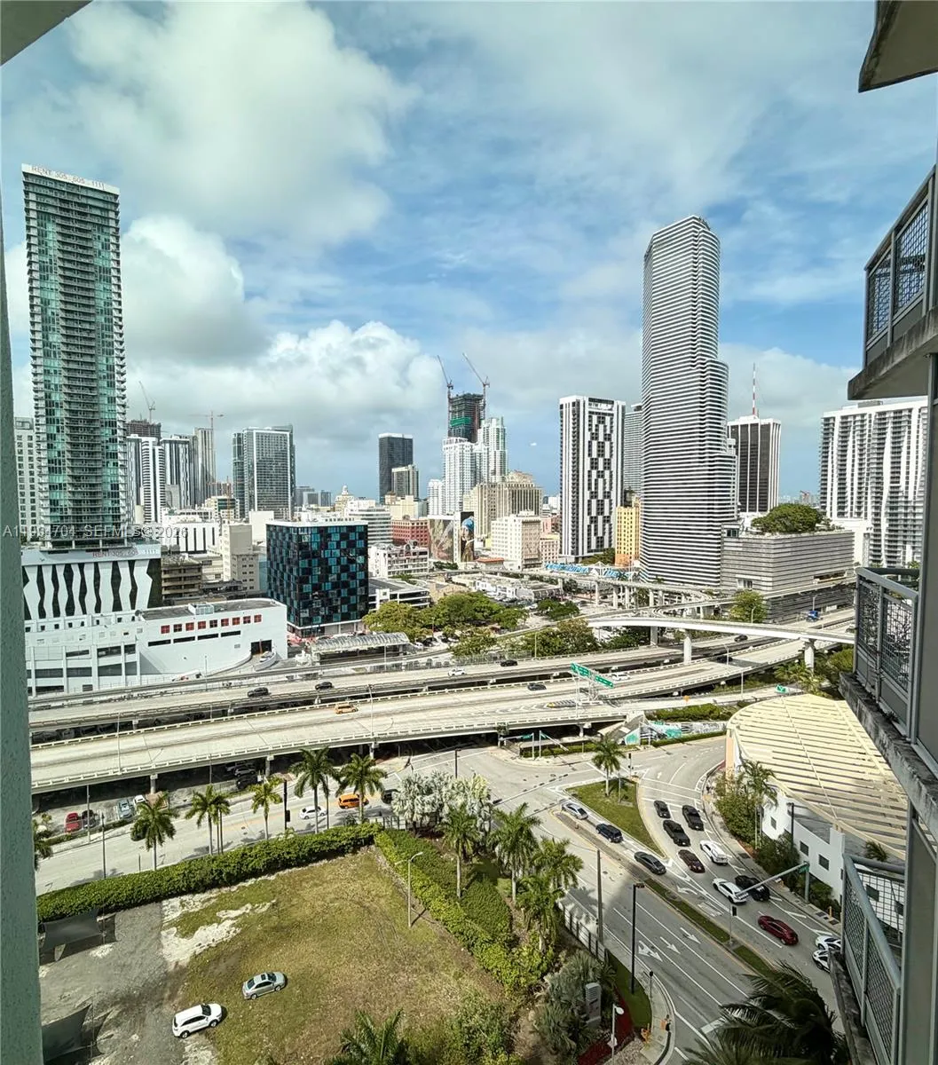 350 S Miami Ave 1907, Miami, Florida 33130, Miami, Florida 33130, 1 Bedroom Bedrooms, ,1 BathroomBathrooms,Residential Lease,For Rent,350 S Miami Ave 1907, Miami, Florida 33130,A11994704