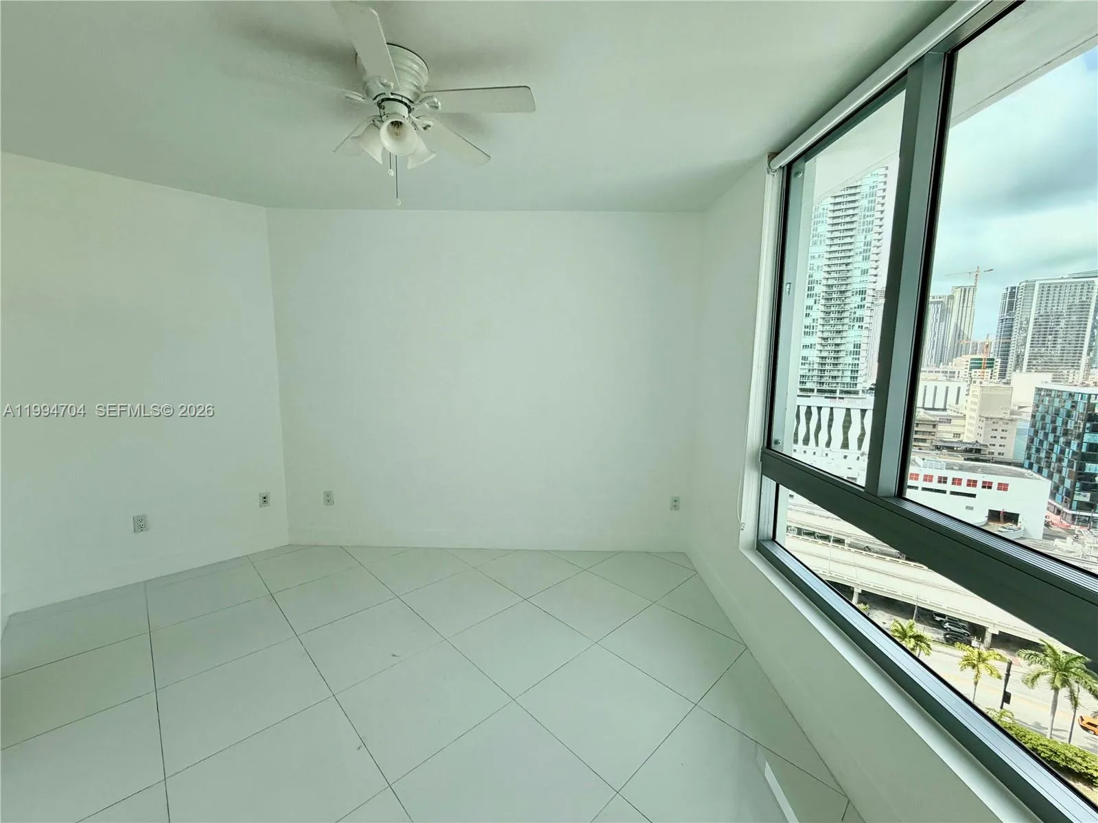 350 S Miami Ave 1907, Miami, Florida 33130, Miami, Florida 33130, 1 Bedroom Bedrooms, ,1 BathroomBathrooms,Residential Lease,For Rent,350 S Miami Ave 1907, Miami, Florida 33130,A11994704