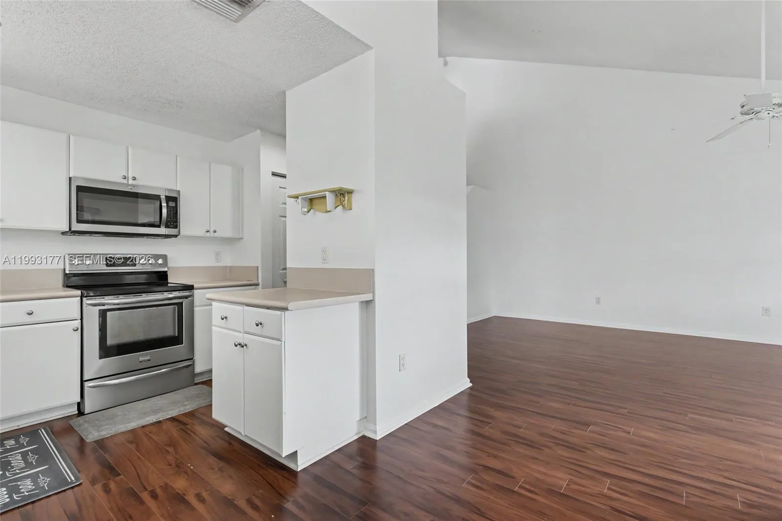 Sunrise, Florida 33322, 4 Bedrooms Bedrooms, ,3 BathroomsBathrooms,Residential,For Sale,A11993177