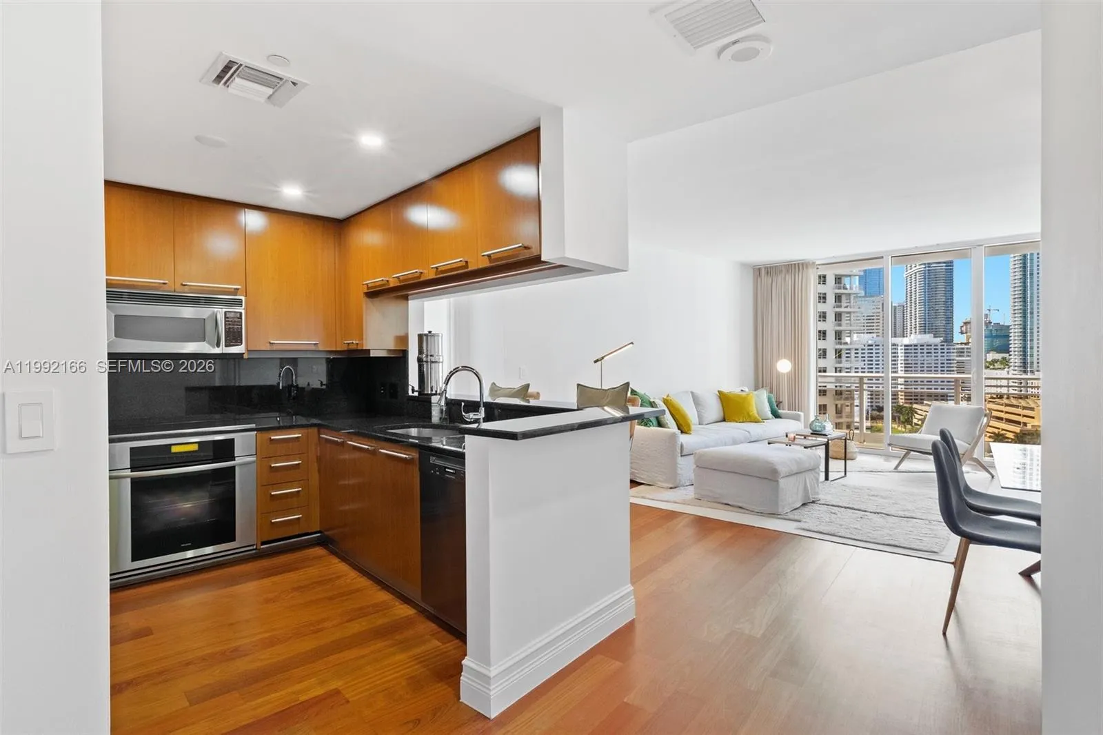 901 Brickell Key Blvd 1609, Miami, Florida 33131, Miami, Florida 33131, 2 Bedrooms Bedrooms, ,2 BathroomsBathrooms,Residential Lease,For Rent,901 Brickell Key Blvd 1609, Miami, Florida 33131,A11992166