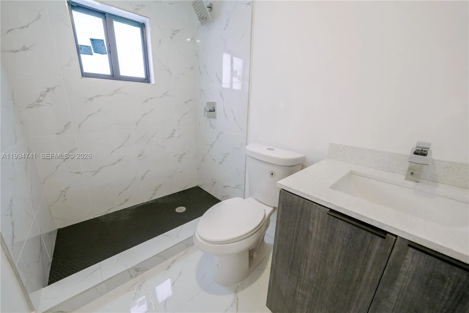 1112 Nw 81st St, Miami, Florida 33150, Miami, Florida 33150, ,Residential Income,For Sale,1112 Nw 81st St, Miami, Florida 33150,A11994741