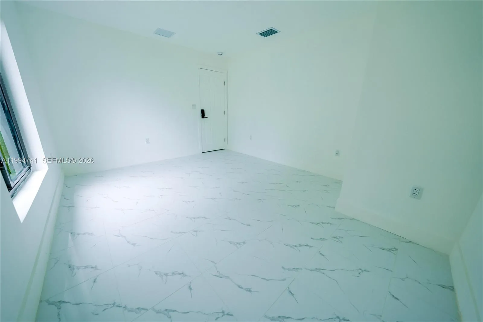 1112 Nw 81st St, Miami, Florida 33150, Miami, Florida 33150, ,Residential Income,For Sale,1112 Nw 81st St, Miami, Florida 33150,A11994741