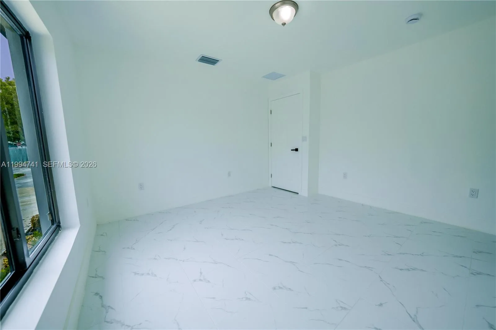 1112 Nw 81st St, Miami, Florida 33150, Miami, Florida 33150, ,Residential Income,For Sale,1112 Nw 81st St, Miami, Florida 33150,A11994741