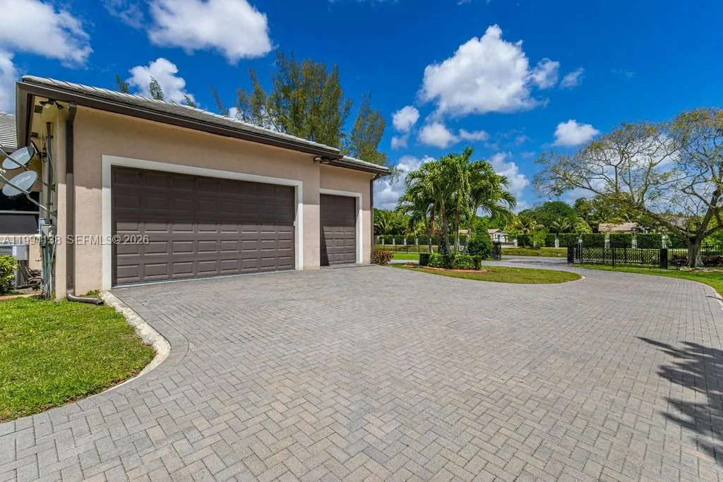4800 Sw 141st Ave, Miramar, Florida 33027, Miramar, Florida 33027, 7 Bedrooms Bedrooms, ,5 BathroomsBathrooms,Residential,For Sale,4800 Sw 141st Ave, Miramar, Florida 33027,A11994138
