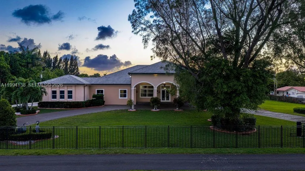 4800 Sw 141st Ave, Miramar, Florida 33027, Miramar, Florida 33027, 7 Bedrooms Bedrooms, ,5 BathroomsBathrooms,Residential,For Sale,4800 Sw 141st Ave, Miramar, Florida 33027,A11994138