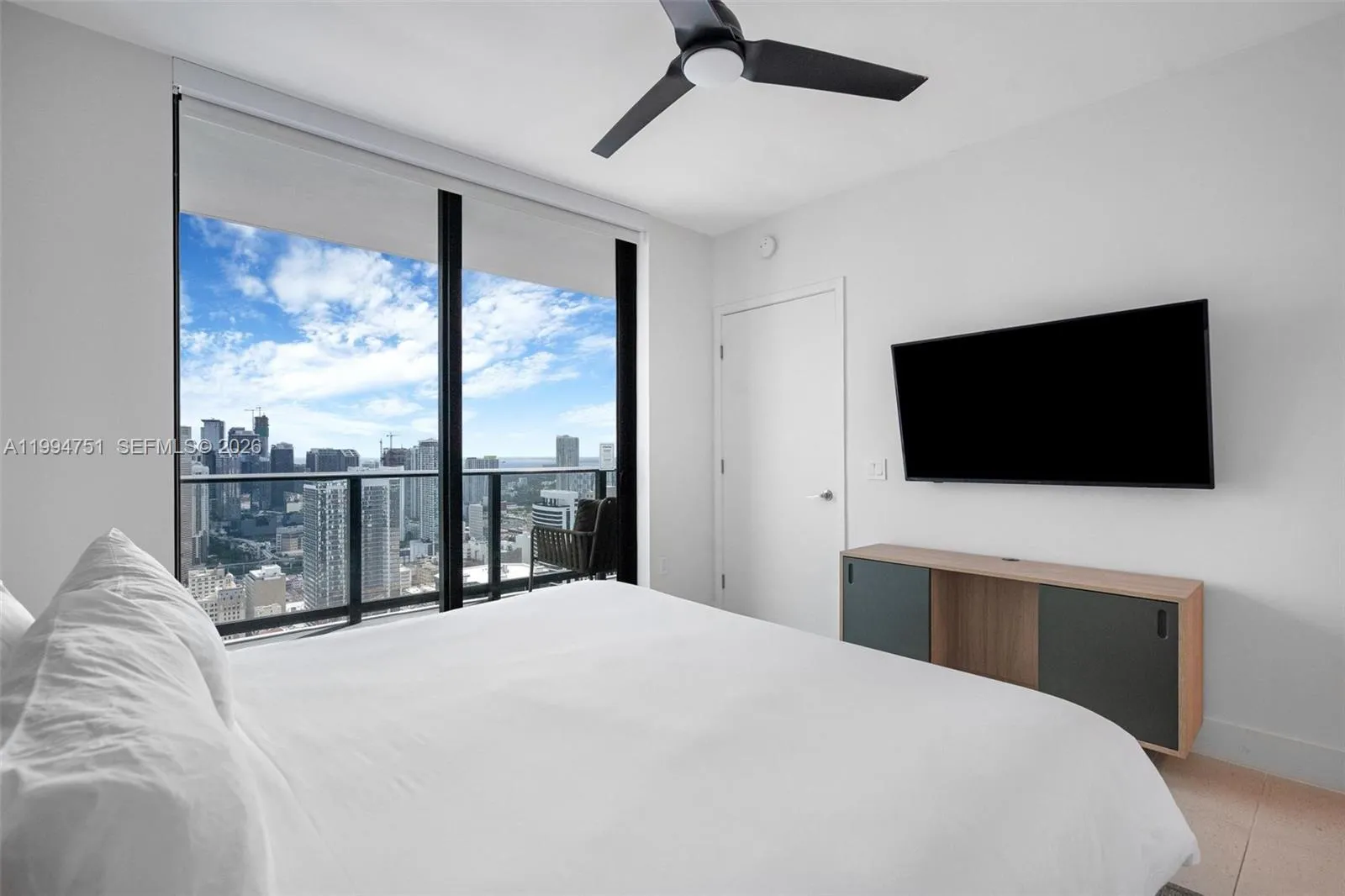Miami, Florida 33132, Miami, Florida 33132, 1 Bedroom Bedrooms, ,1 BathroomBathrooms,Residential,For Sale, Miami, Florida 33132,A11994751